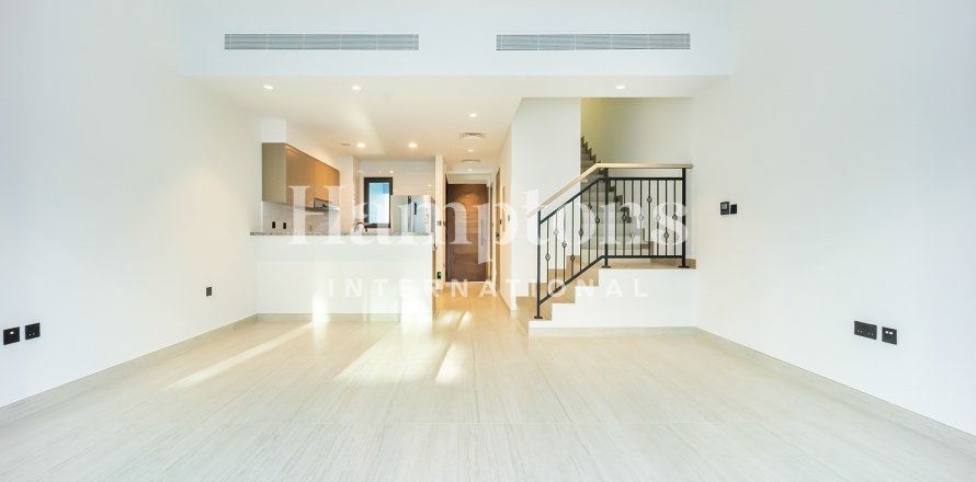 Таунхаус с 4 спальнями в Damac Lagoons, ОАЭ №156429