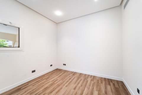 Вилла с 3 спальнями в Дубай, ОАЭ №146895 13