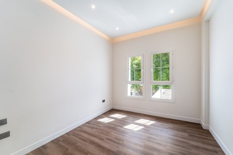 Вилла с 3 спальнями в Дубай, ОАЭ №146895 12