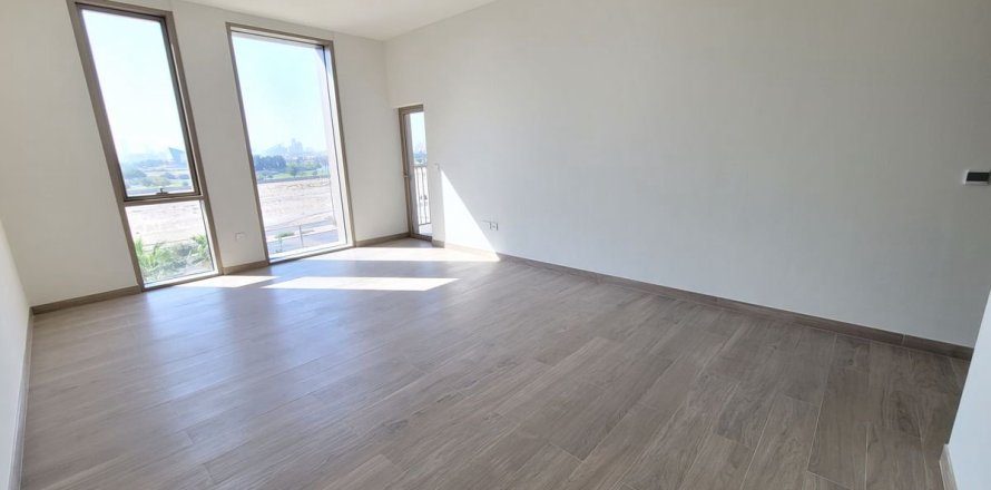 Appartement de 2 chambres à Dubai, UAE No. 146235