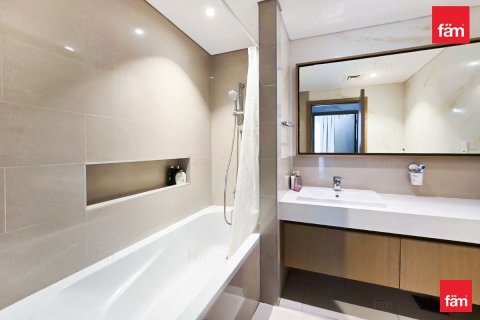 Квартира с 3 спальнями в Дубай, ОАЭ №146231 12