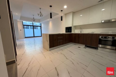 Таунхаус с 4 спальнями в Дубай, ОАЭ №146232