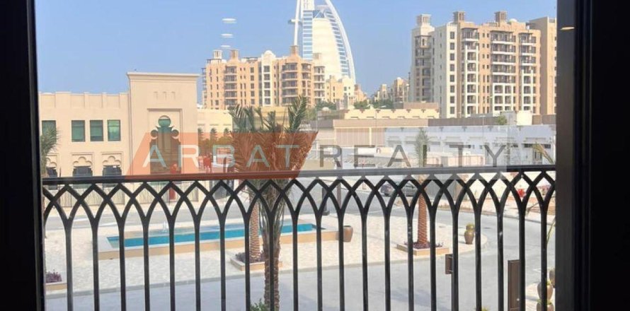 Appartement de 2 chambres à Umm Suqeim 3, UAE No. 185284