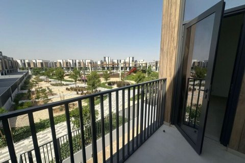 Townhouse de 3 dormitorios en Mudon, UAE No. 154477 4