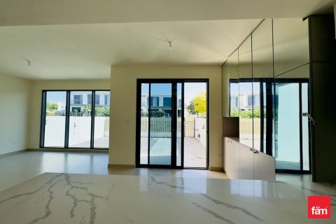 4 غرف نوم فيلا  رقم 125360 6