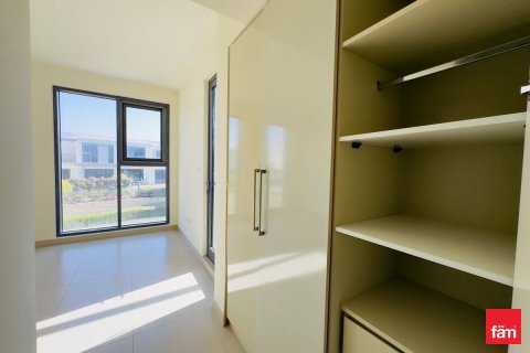 4 غرف نوم فيلا  رقم 125360 17