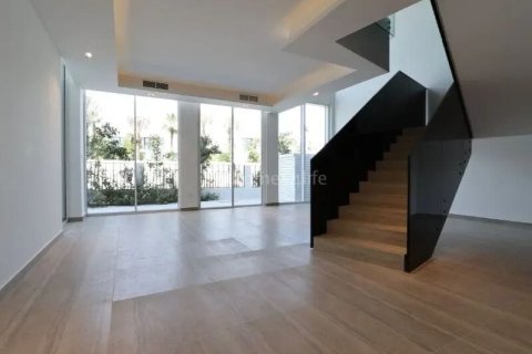Villa de 4 dormitorios en Dubai, UAE No. 142935 7
