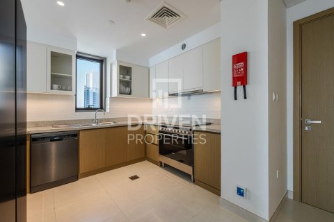 Квартира с 3 спальнями в Creekside 18, ОАЭ №138753 22