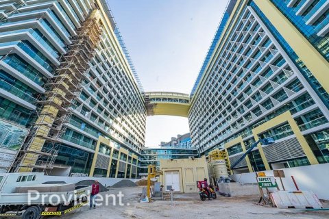 1 bedroom Apartment in Palm Jumeirah, UAE No. 1135 6
