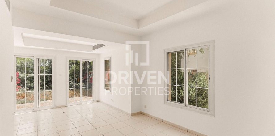 3 bedrooms Villa in Springs 12, UAE No. 193783