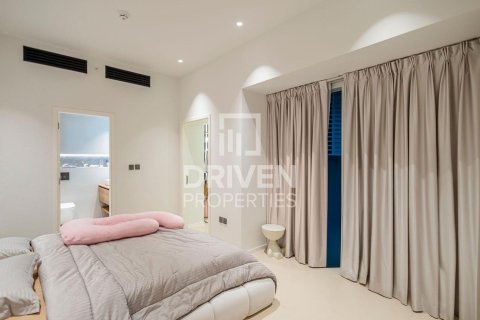 2 bedrooms Apartment in Central Park Tower, UAE No. 193784 8