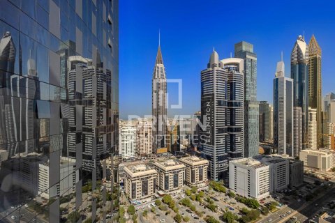 2 bedrooms Apartment in Central Park Tower, UAE No. 193784 18