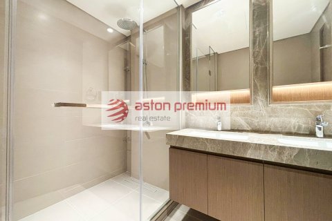 Appartement de 2 chambres à Dubai, UAE No. 101889 10