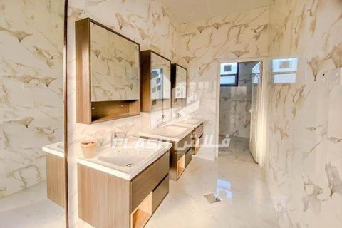 Вилла с 4 спальнями  №124509 19