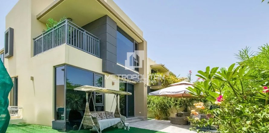 4 غرف نوم تاون هاوس  رقم 128851