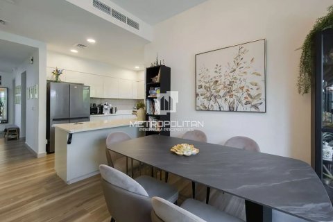 4 غرف نوم تاون هاوس  رقم 128851 5