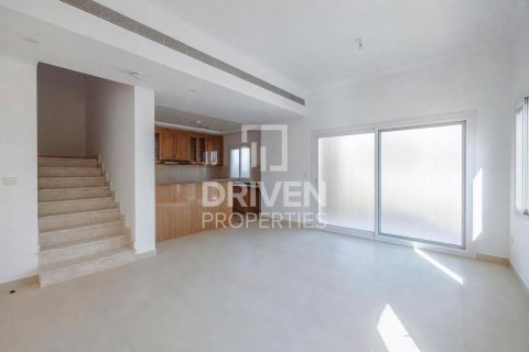 Villa de 2 chambres à Bella Casa, UAE No. 207500 3