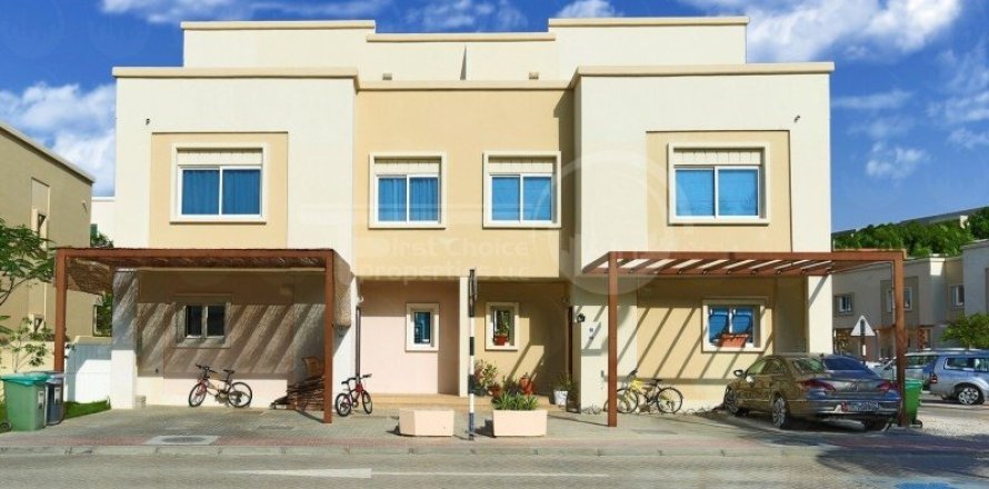 2 bedrooms Villa in Al Reef, UAE No. 12794