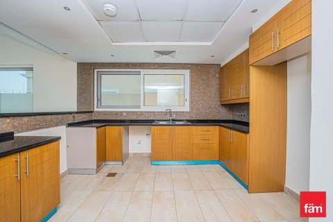 4 غرف نوم فيلا في Jumeirah Park, الإمارات العربية المتحدة رقم 203458 12
