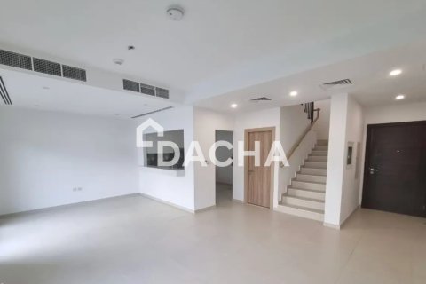 3 bedrooms Townhouse in Dubai, UAE No. 165756 11