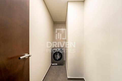 2 bedrooms Apartment in Business Bay, UAE No. 193727 7