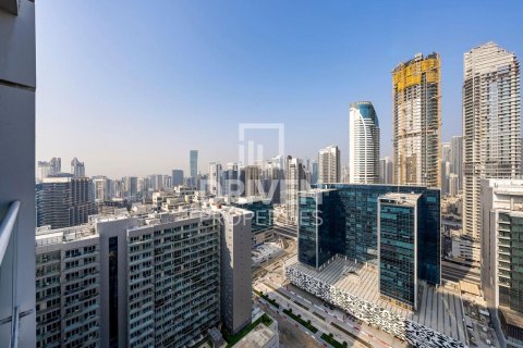 2 bedrooms Apartment in Business Bay, UAE No. 193727 2