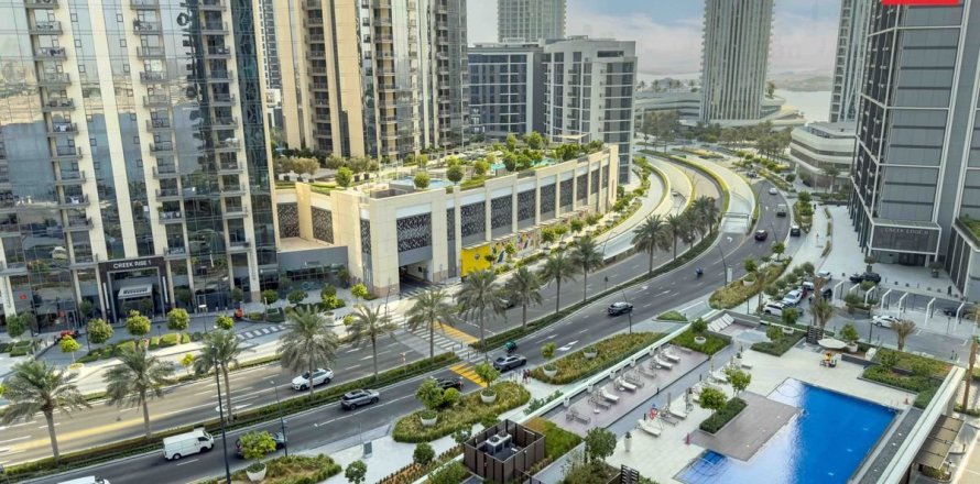 Apartment de 2 dormitorios en Dubai, UAE No. 135592