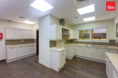 Вилла с 5 спальнями в Al Furjan, ОАЭ №135596 15