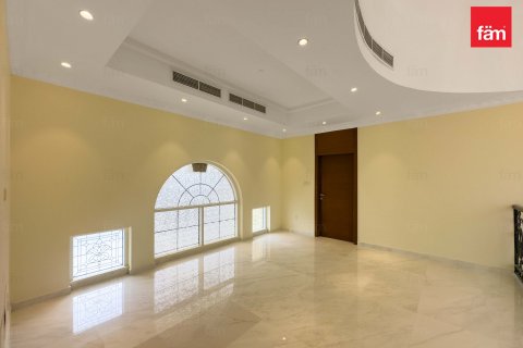 Вилла с 5 спальнями в Al Furjan, ОАЭ №135596 5