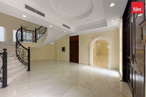 Вилла с 5 спальнями в Al Furjan, ОАЭ №135596 13
