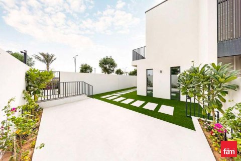 Таунхаус с 4 спальнями в Дубай, ОАЭ №145491 4