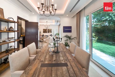 4 غرف نوم فيلا في البرشاء, الإمارات العربية المتحدة رقم 145492 28