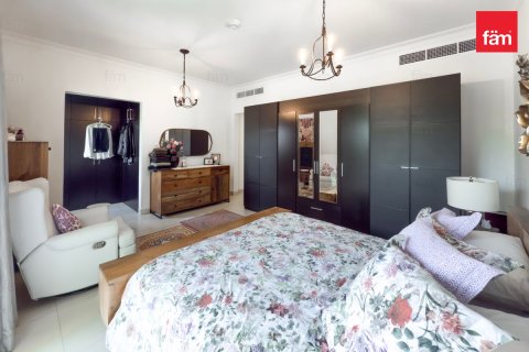 4 غرف نوم فيلا في البرشاء, الإمارات العربية المتحدة رقم 145492 25