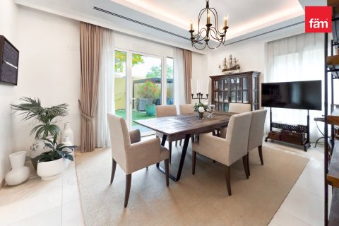 4 غرف نوم فيلا في البرشاء, الإمارات العربية المتحدة رقم 145492 17