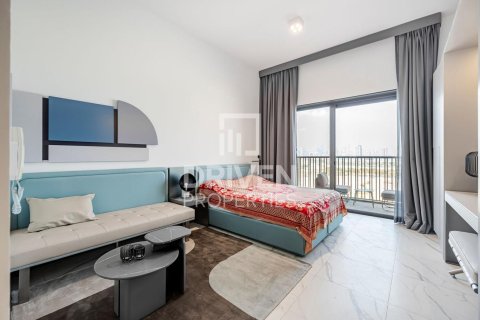 Studio Apartment in District 7, UAE No. 84619 3