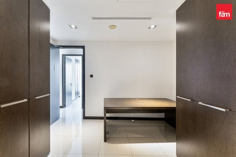 229.9m² Office in Dubai, UAE No. 168729 15