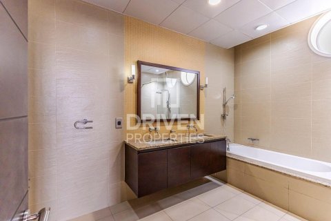 3 bedrooms Apartment in Tiara Residences, UAE No. 192121 16