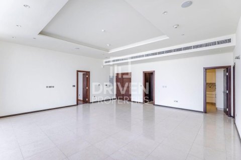 3 bedrooms Apartment in Tiara Residences, UAE No. 192121 8