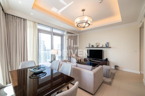 Квартира с 2 спальнями в The Address Residence Fountain Views, ОАЭ №192126 11