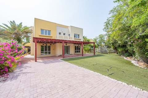 5 غرفة نوم  فيلا في Meadows, الإمارات العربية المتحدة رقم 204455