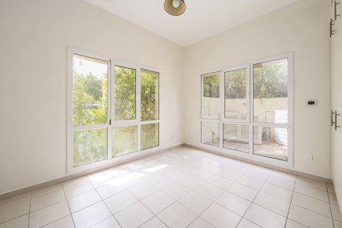 Villa de 5 chambres à Meadows, UAE No. 204455 13