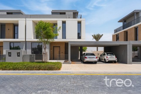Villa de 4 dormitorios en Arabian Ranches 3, UAE No. 173995
