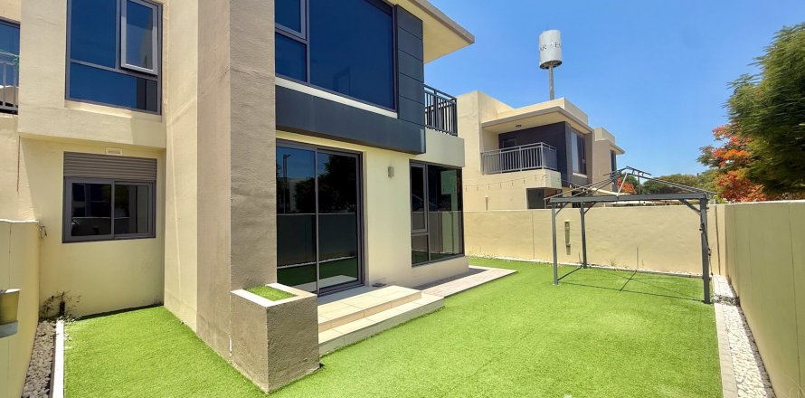 Townhouse de 4 dormitorios en Dubai Hills Estate, UAE No. 173993