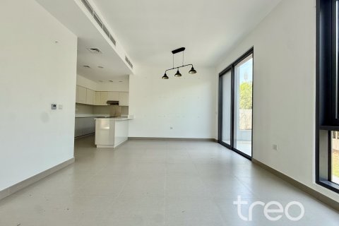 Townhouse de 4 dormitorios en Maple 2, UAE No. 173992 8