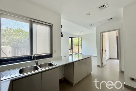 Townhouse de 4 dormitorios en Maple 2, UAE No. 173992 13