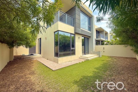 Townhouse de 4 dormitorios en Maple 2, UAE No. 173992