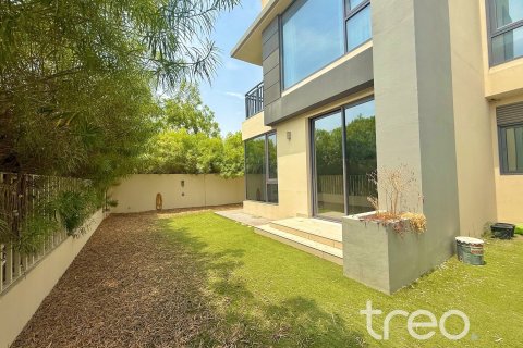 Townhouse de 4 dormitorios en Maple 2, UAE No. 173992 4