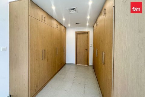 5 bedrooms Villa in Dubai, UAE No. 143573 19