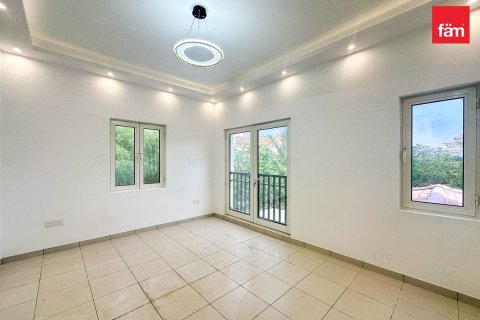 5 bedrooms Villa in Dubai, UAE No. 143573 16