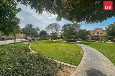 5 bedrooms Villa in Dubai, UAE No. 143573 26